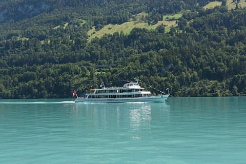 Lake Brienz and Lauterbrunnen - Private Experience from Zurich