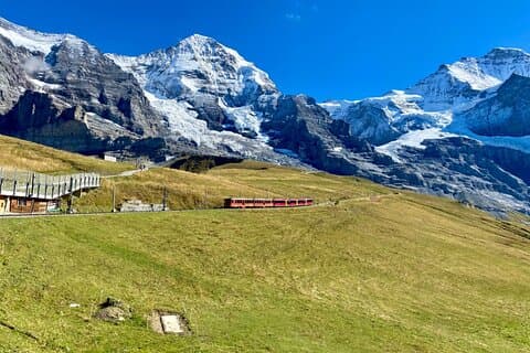 Lauterbrunnen, Jungfrau & Grindelwald Tour | From Interlaken