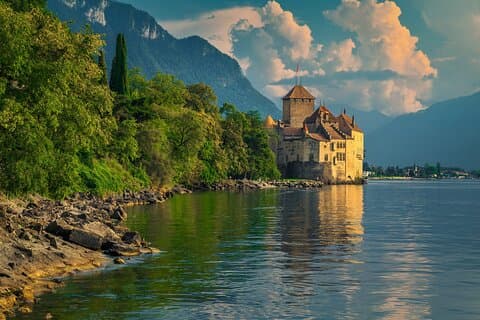 Scenic Swiss Experience Trip in One Day