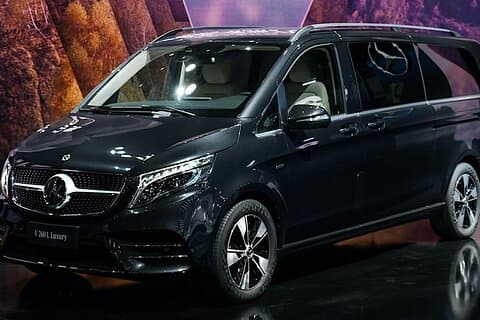 Zermatt (Tasch) to Como One Way Private Transfer