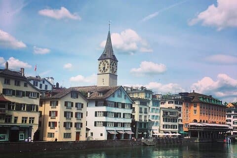 Private Tour around Zurich Old Town
