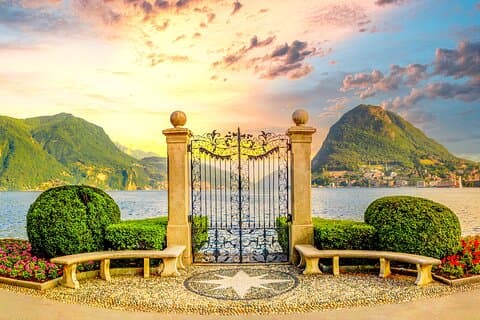 Private transfer from Zurich to Lugano, 2h stop in Lucerne