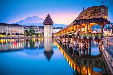 7-Day Taste of Europe Tour from Lucerne: Switzerland, Italy and France