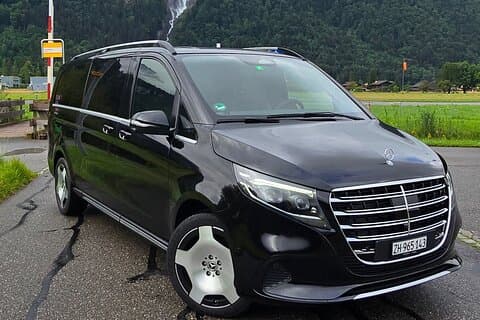Private Transfer from Zurich to Montreux