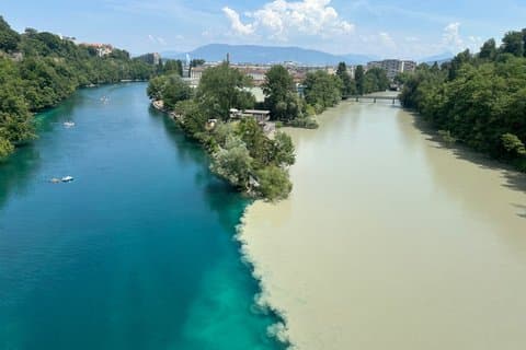 Geneva Panoramic E-bike Tour United Nations Square and Old Town