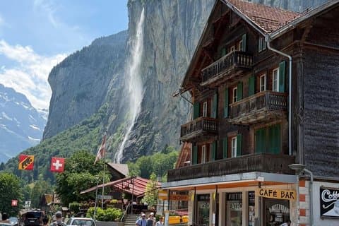 Interlaken Panoramic Glass Roof Bus to Grindelwald Lauterbrunnen