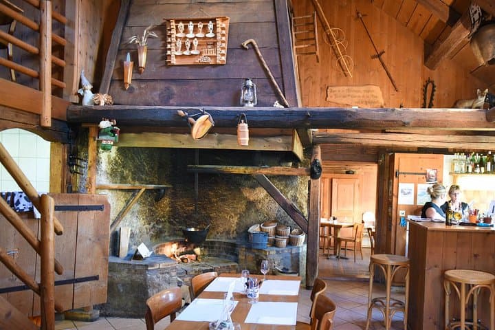Private Trip from Geneva to Gruyeres: Cheese & Chocolate Tasting