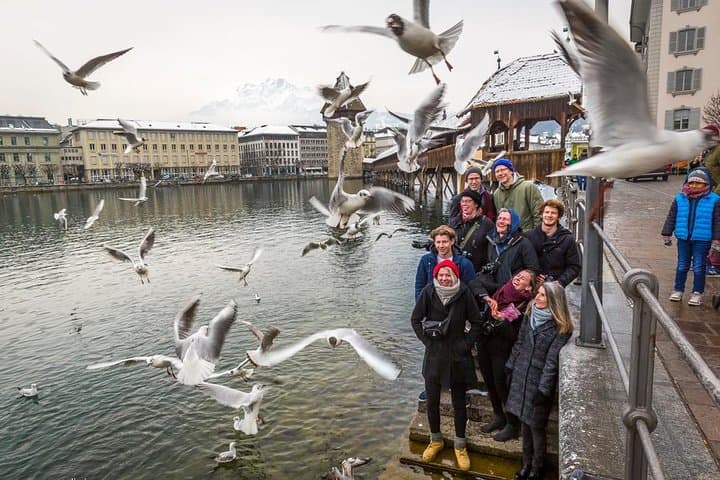 Lucerne Private Walking Tour with a castle visit!