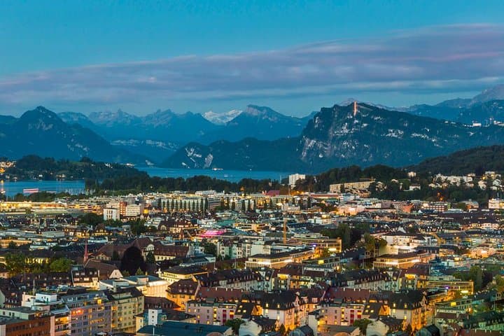 Lucerne by Night Photo Tour