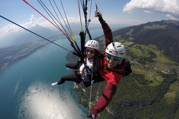 Interlaken and Paragliding Day Trip from Geneva