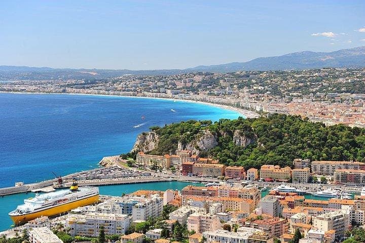 7-Day Taste of Europe Tour from Lucerne: Switzerland, Italy and France