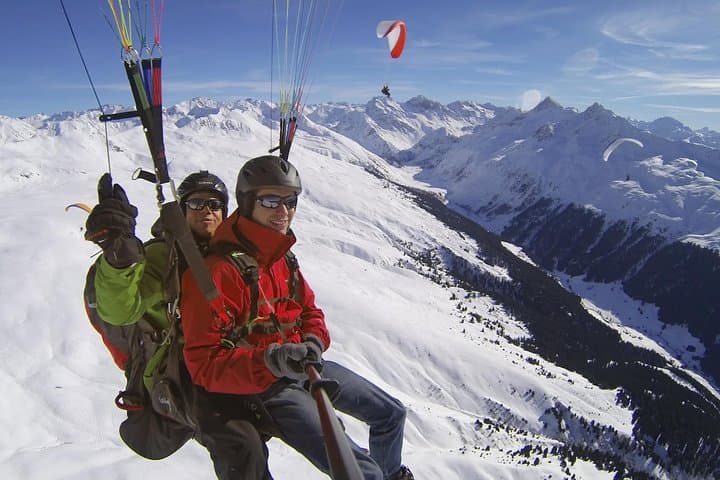 DAVOS: Paragliding Tandem Flight In Swiss Alps (Video & Photos Included)