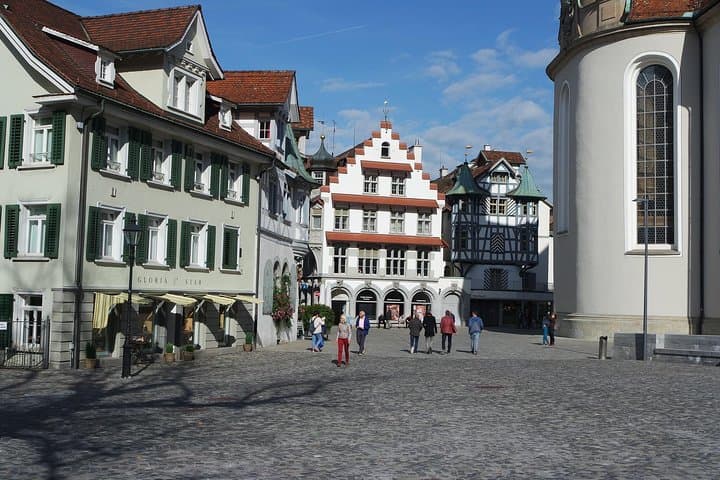 Timeless St. Gallen: UNESCO Abbey District & Old Town Highlights