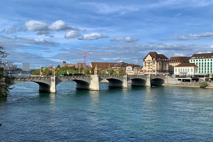 Beer Crawl – Local Brews, Cool Stops & Good Times | Basel