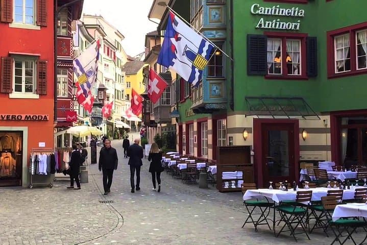 Introductory Walking Tour Of Zurich Including a 90 Min Lake Cruise