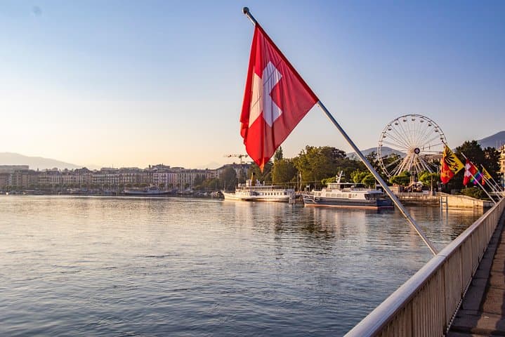 Architectural Geneva: Private Tour with a Local Expert
