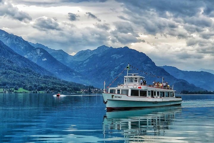 Explore the Instaworthy Spots of Interlaken with a Local