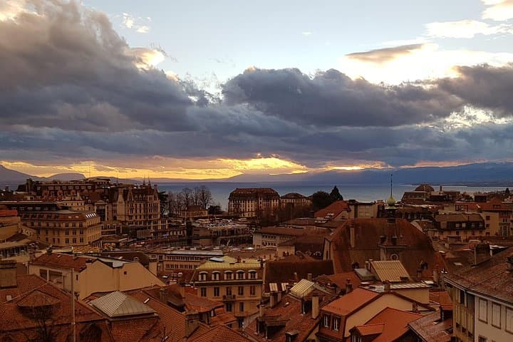 Architectural Lausanne: Private Tour with a Local Expert