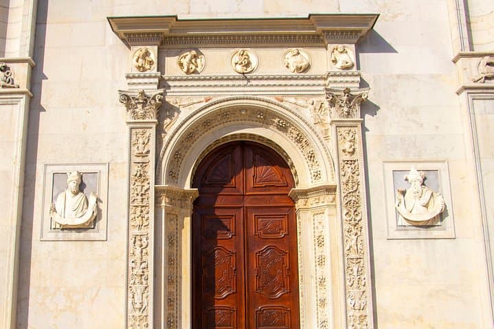 Explore the Instaworthy Spots of Lugano with a Local