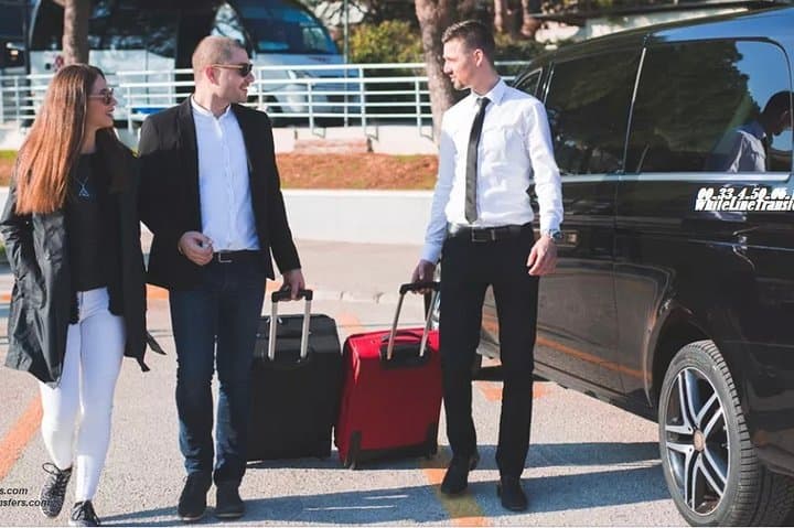Private Transfer from Geneva Airport to Samoens