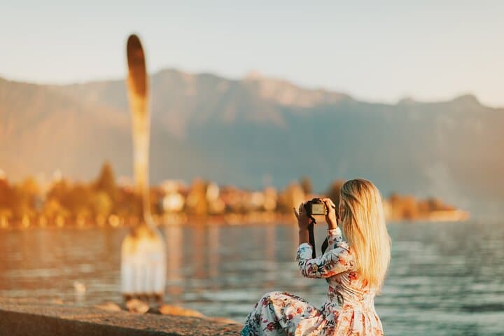 Fascinating Charms of Vevey – Private Walking Tour for Couples