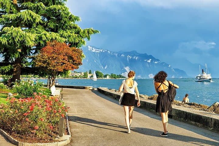 Fascinating Charms of Vevey – Private Walking Tour for Couples