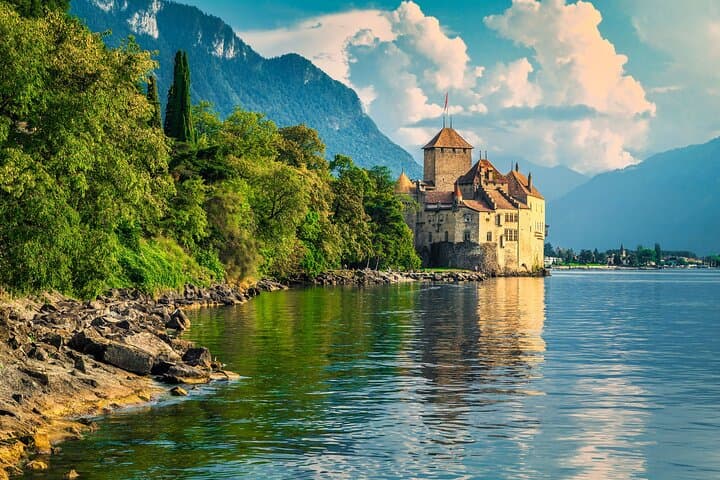 Scenic Switzerland with Golden Pass Express - Trip from Geneva