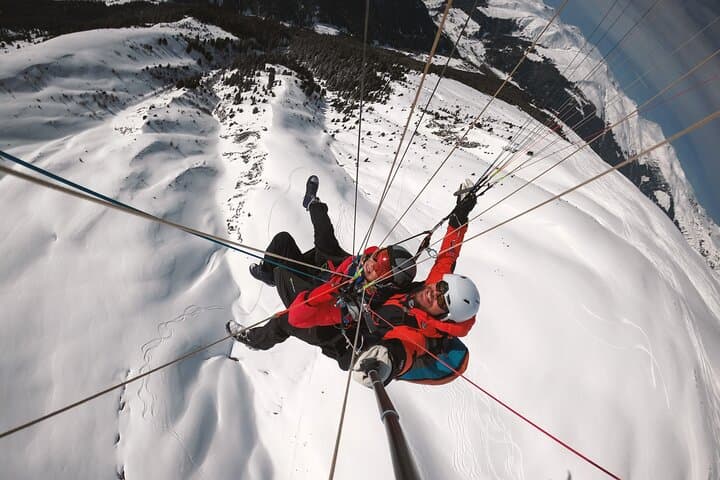 DAVOS: Paragliding Tandem Flight In Swiss Alps (Video & Photos Included)