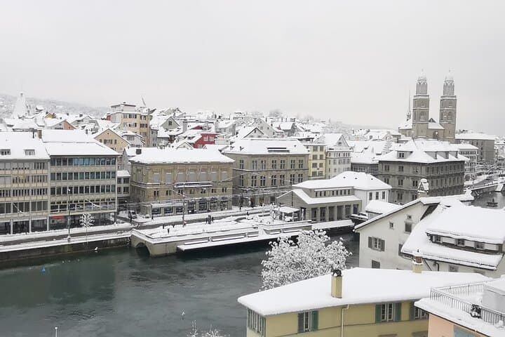 Full-Day Private Zurich Sightseeing Tour and Chocolate Tasting