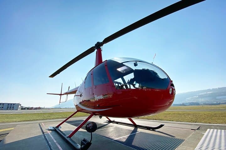 This new helicopter is ready to take you to the Swiss lakes