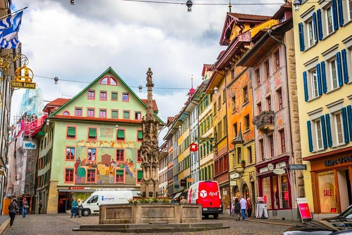 "Weinmarkt" at old town