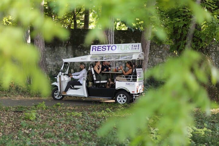 Geneva Apero TukTuk Tour
