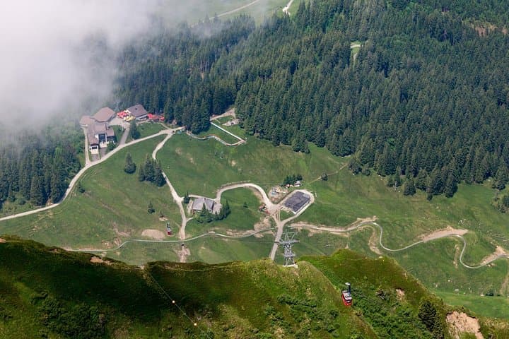 Excursion to Mount Pilatus - The Golden Round Trip from Lucerne