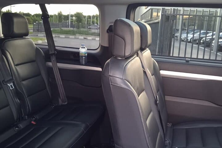 Lugano to Milan one way Private Transfer