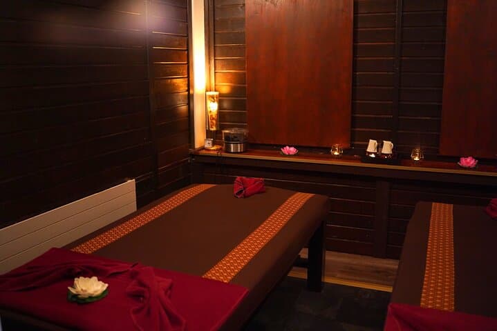 Award winning Thai traveler Massage