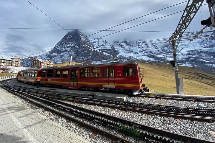 Jungfraujoch & Lauterbrunnen Alpine Tour | From Lucerne