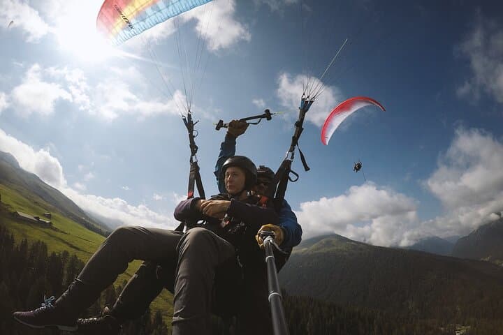 DAVOS: Paragliding Tandem Flight In Swiss Alps (Video & Photos Included)