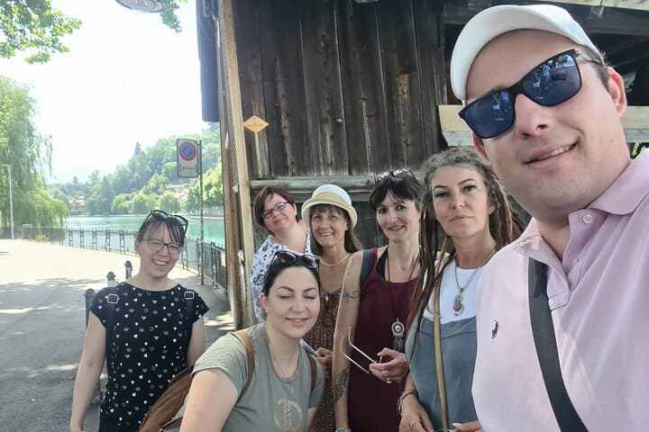 Thun Self-Guided City Walking Tour & Scavenger Hunt