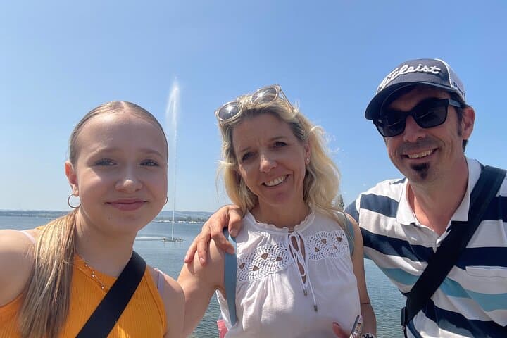 Zug Self-Guided City Walking Tour & Scavenger Hunt