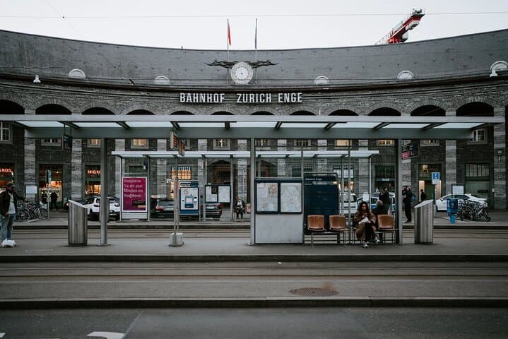 Zurich to Geneva Full Day Private Trip
