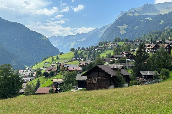 5-Day Private Swiss Golden Pass Line Tour