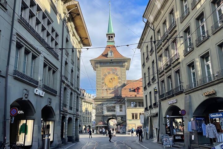 Private day trip to Bern from Geneva