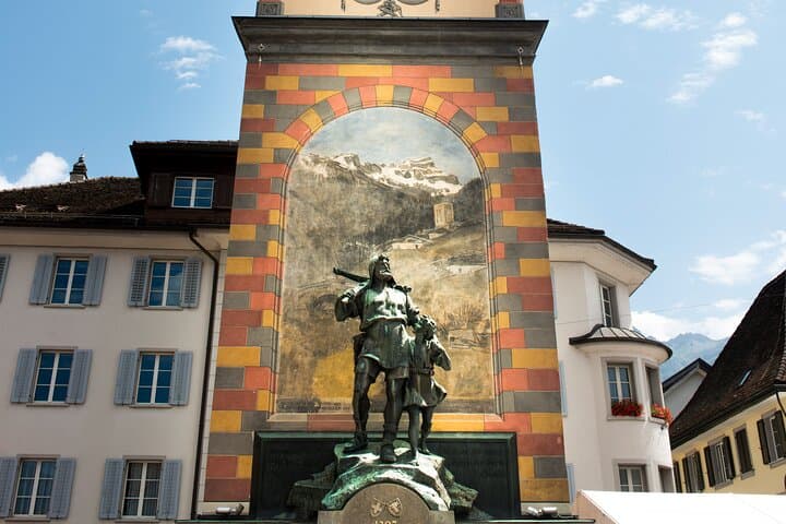 Private Wilhelm Tell Swiss History Tour with Hotel Pick-up