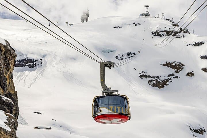 Interlaken: Private Day Trip to Mount Titlis, Engelberg & Lucerne