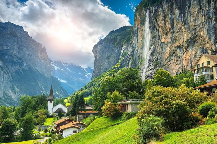 Private Tour to Grindelwald, Lauterbrunnen & Mürren from Zurich