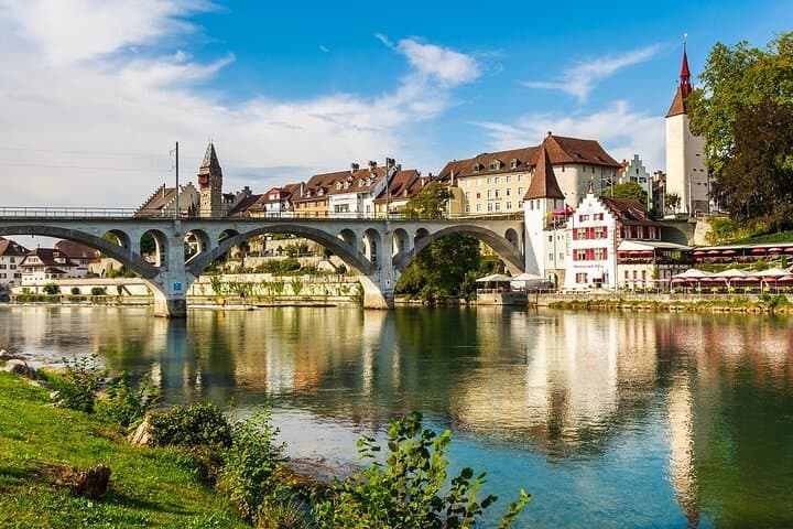 Private direct transfer from Basel to Lucerne with a local driver