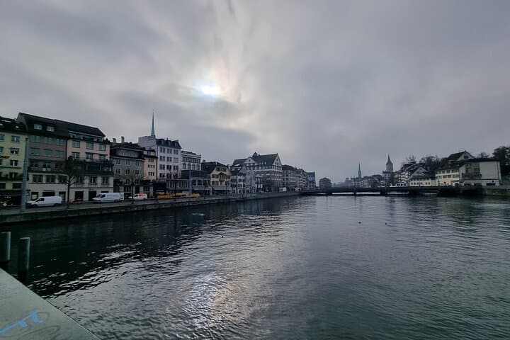Private audio book city rally in the old town of Zurich