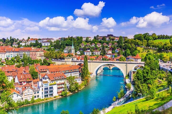 Switzerland Wonderland I 9-Day Guided Tour with Accommodation in Switzerland