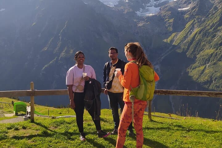 Heart of the Alps Private Hiking Tour from Lucerne
