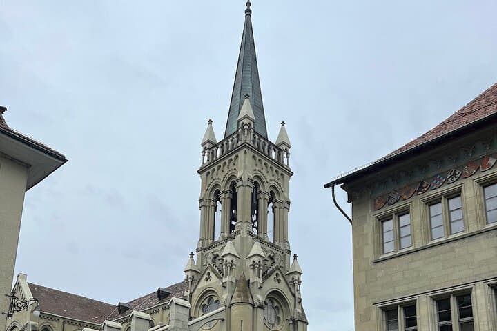 Bern: Private Customizable City Walking Tour